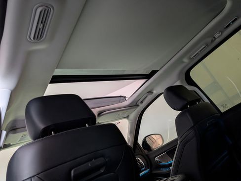 Certified 2025 Ford Expedition Platinum AWD/4WD image 15