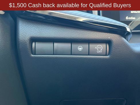 New 2026 Nissan Kicks SR w/ Cold Weather Package image 31