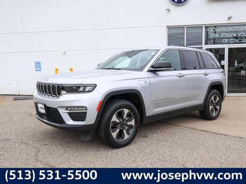 Used 2024 Jeep Grand Cherokee Limited 4xe AWD/4WD image 1