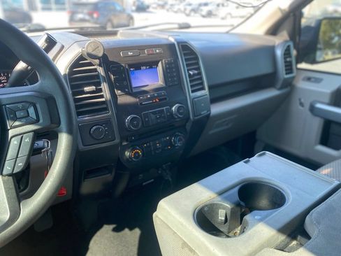 Used 2018 Ford F150 XLT AWD/4WD image 25