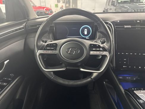 Used 2022 Hyundai Tucson Limited image 15