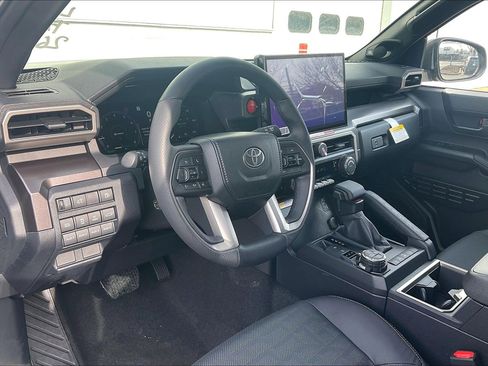 New 2026 Toyota 4Runner TRD Off-Road Premium image 7