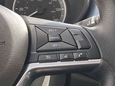 Used 2025 Nissan Versa SV image 22