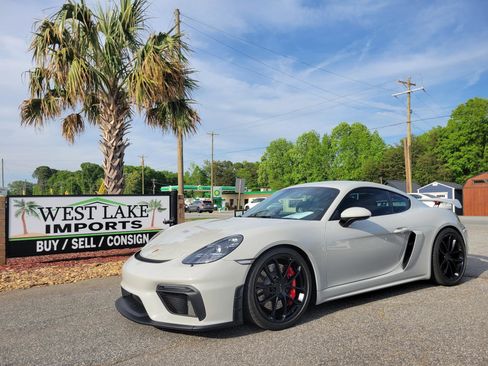 Used 2022 Porsche 718 Cayman GT4 image 1