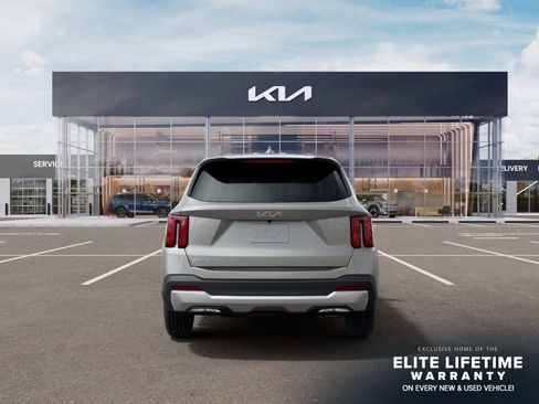 New 2026 Kia Sorento LX FWD image 6