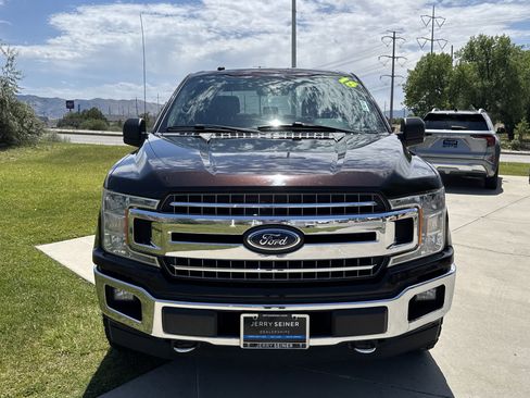 Used 2018 Ford F150 XLT w/ Equipment Group 302A Luxury AWD/4WD image 11