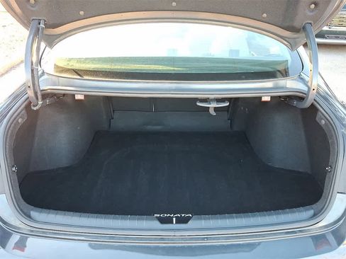 Used 2023 Hyundai Sonata SE w/ Cargo Package image 27