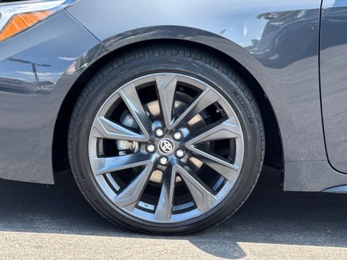 Used 2023 Toyota Corolla SE w/ SE Premium Package FWD image 33