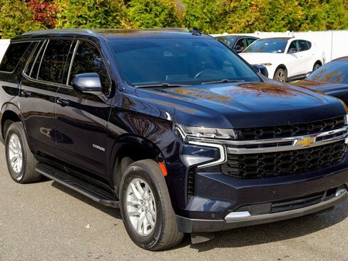 Used 2023 Chevrolet Tahoe LS image 9