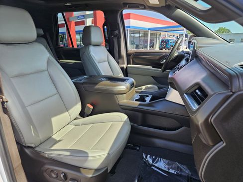 Used 2021 GMC Yukon SLT w/ SLT Luxury Package AWD/4WD image 20