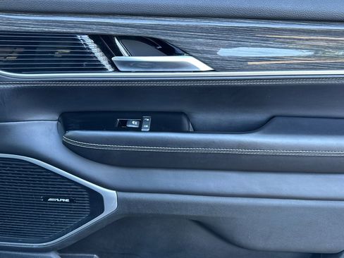 Used 2022 Jeep Wagoneer Series III image 21