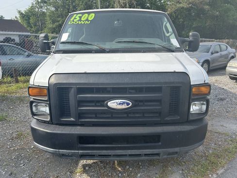 Used 2010 Ford E-150 and Econoline 150 RWD image 9