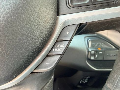 Used 2021 RAM 2500 Big Horn AWD/4WD image 25