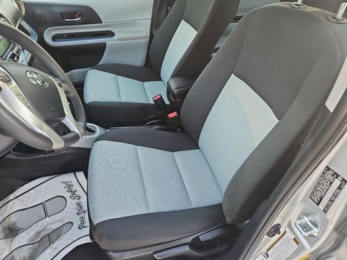 Used 2013 Toyota Prius C Two image 12