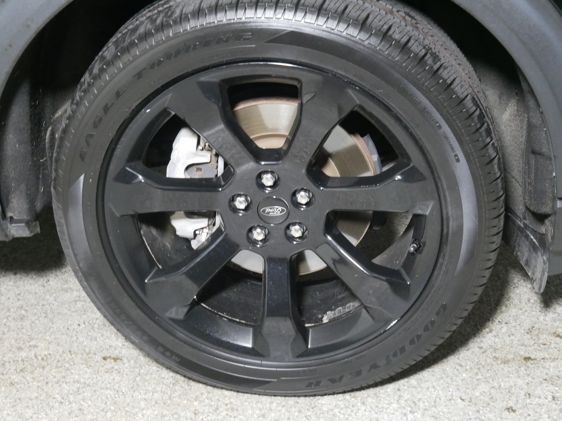 Used 2023 Ford Explorer ST-Line w/ Class IV Trailer Tow Package AWD/4WD image 15