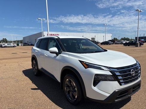 New 2026 Nissan Rogue SV image 5