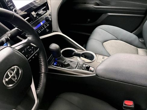 Used 2023 Toyota Camry LE image 15