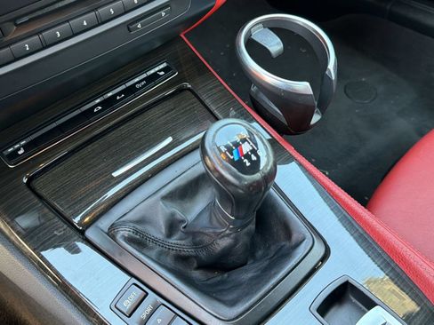 Used 2016 BMW Z4 sDrive28i RWD image 16