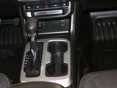 Used 2022 Chevrolet Colorado LT w/ Fleet Safety Package image 33