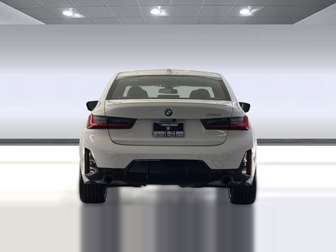 New 2026 BMW 330i Sedan w/ M Sport Package image 10