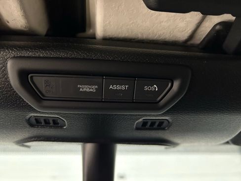 Used 2023 Jeep Gladiator Mojave w/ Cold Weather Group AWD/4WD image 24