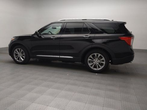 Used 2022 Ford Explorer Limited image 3