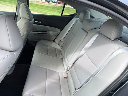 Used 2016 Acura TLX w/ Technology Package FWD image 30