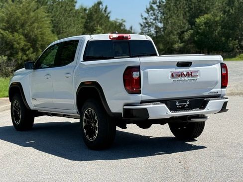 New 2026 GMC Canyon AT4 w/ Technology Plus Package AWD/4WD image 11