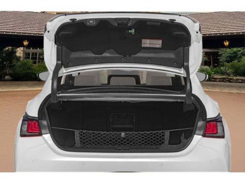 Used 2023 Lexus ES 300h w/ Premium Package image 11