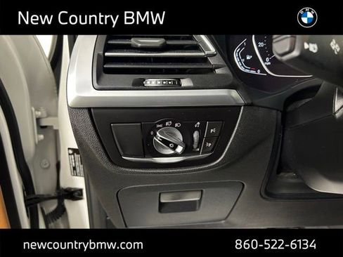 Used 2022 BMW X3 xDrive30i w/ Convenience Package AWD/4WD image 13