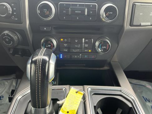 Used 2018 Ford F150 Limited w/ Trailer Tow Package AWD/4WD image 18