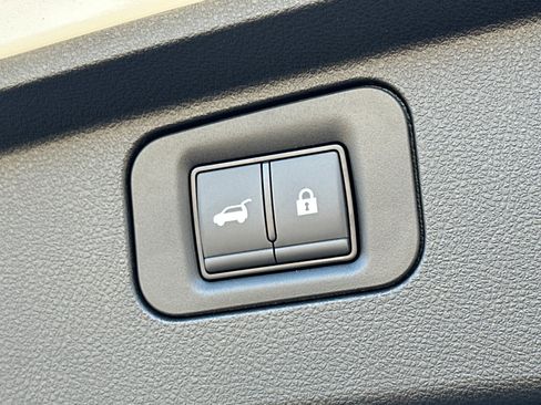 New 2026 Nissan Armada Platinum Reserve image 21