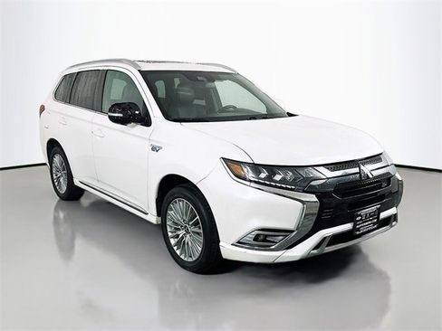 Used 2019 Mitsubishi Outlander GT image 1