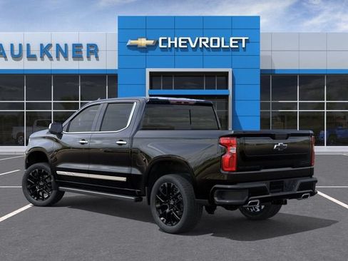 New 2026 Chevrolet Silverado 1500 High Country AWD/4WD image 3