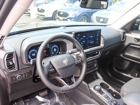 Used 2025 Ford Bronco Sport Badlands w/ Badlands Tech Package AWD/4WD image 22