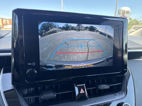 Used 2024 Toyota Corolla LE FWD image 14