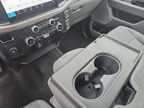 Used 2025 Ford F150 XLT w/ Equipment Group 301A Standard image 26