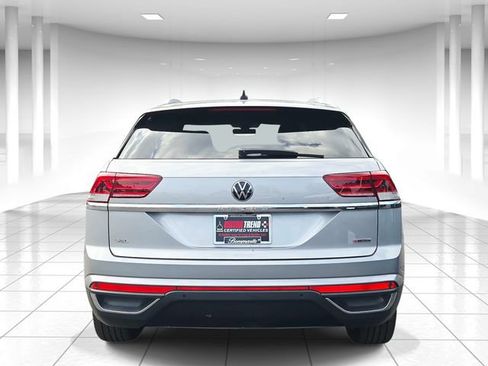 Used 2021 Volkswagen Atlas Cross Sport SEL AWD/4WD image 4