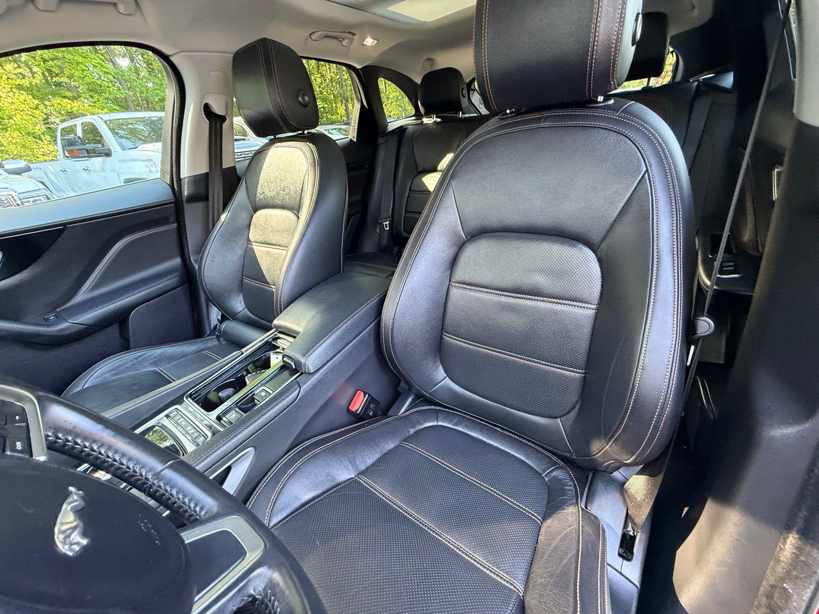 Used 2019 Jaguar F-PACE Prestige AWD/4WD image 71