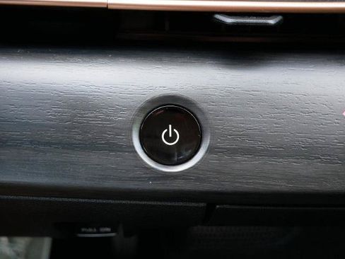 Certified 2023 Nissan Ariya FWD image 22