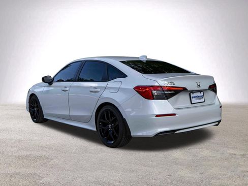 Used 2024 Honda Civic Sport image 7