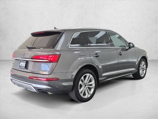 Used 2025 Audi Q7 3.0T Premium Plus AWD/4WD image 5