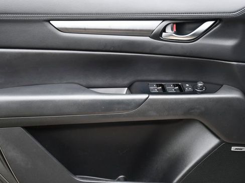 Used 2019 MAZDA CX-5 Touring image 22