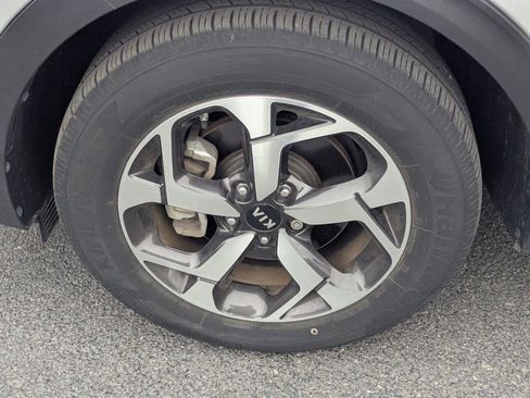 Used 2020 Kia Sportage LX image 13