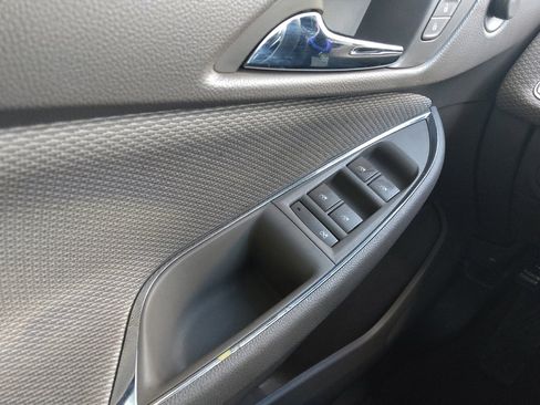 Used 2017 Chevrolet Cruze LT w/ RS Package image 27