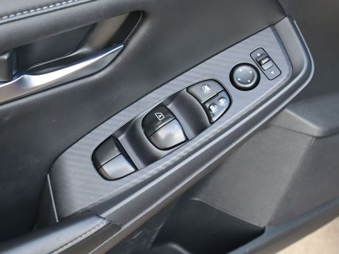 Used 2020 Nissan Sentra SV w/ Electronics Package FWD image 20