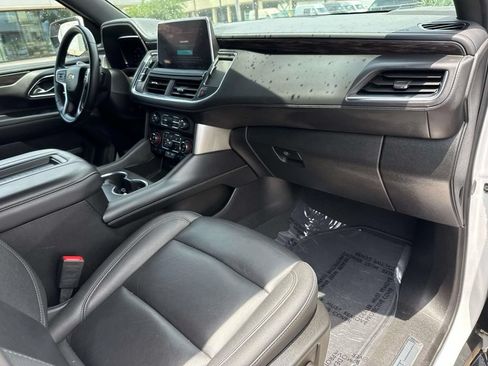 Used 2024 Chevrolet Tahoe LT RWD image 14