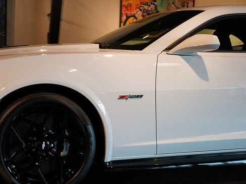 Used 2014 Chevrolet Camaro Z/28 RWD image 19