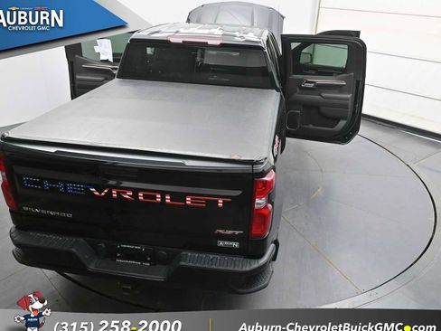 Used 2022 Chevrolet Silverado 1500 RST AWD/4WD image 39