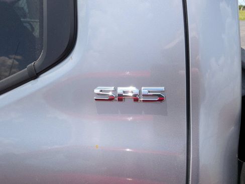 Used 2025 Toyota Tacoma SR5 AWD/4WD image 8